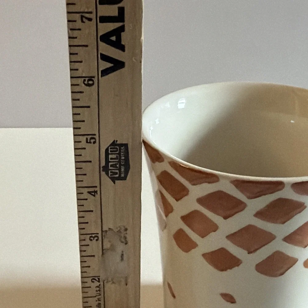 Pier One Giraffe Mug Hand Painted Stoneware‎ Cup 3D Design Unique Animal Lover